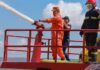 CORPO DE BOMBEIROS REALIZA SIMULADO DE INCÊNDIO EM EMBARCAÇÃO E RESGATE AQUÁTICO PARA O FESTIVAL DE PARINTINS Simulado de incêndio em embarcação em Parintins realizado pelo Corpo de Bombeiros durante treinamento para o festival.