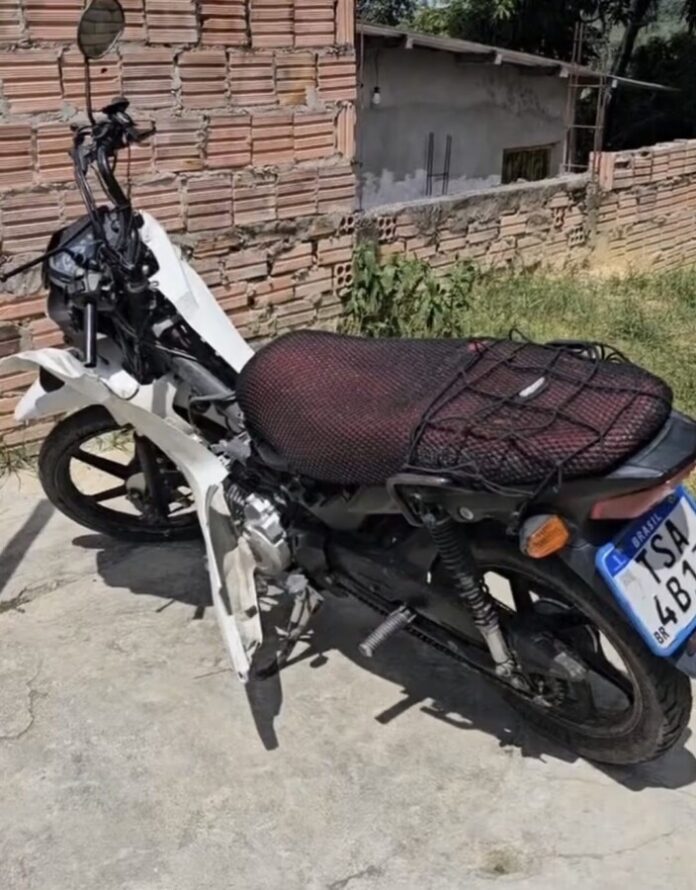 Acidente entre motocicletas no Grande Vitória mobiliza equipes do Samu em Manaus.