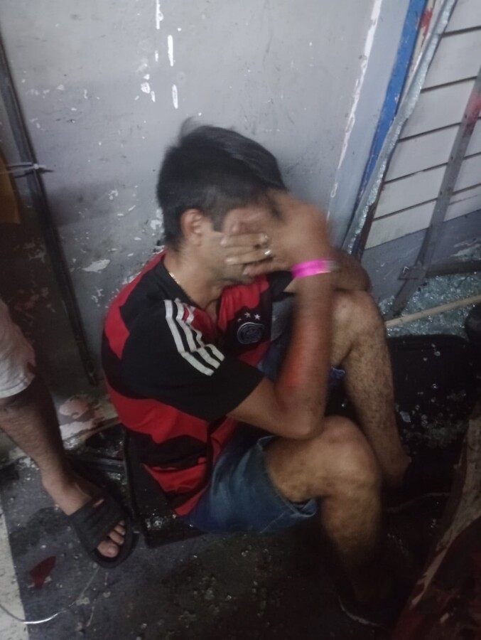 Motorista embriagado provoca acidente com viatura da Rocam na avenida Autaz Mirim.
