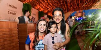 Débora Menezes lidera ações de conscientização sobre proteção de crianças e adolescentes durante o festival de Parintins