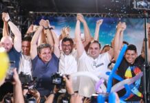 Ao lado de milhares de pessoas na zona Leste, Roberto Cidade dá inicio a pré-campanha com proposta de forte impacto social