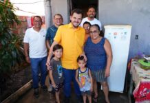 Nos 100 dias de gestão, prefeito Renato Junior reforça segurança alimentar com entrega de 20 toneladas de pescado pelo programa ‘Jaraqui da Gente’