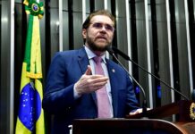 Plínio Valério nega ser aliado de Bolsonaro e esclarece posição sobre o Fundo Amazônia