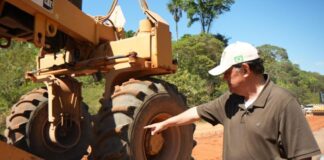 Eduardo Braga amplia ações no sul do Amazonas com entrega de portos, avanço da BR-319 e novos investimentos para os municípios