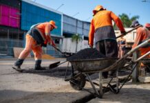 Prefeitura de Manaus intensifica operação “Tapa-Buracos” na comunidade Fazendinha e reforça mobilidade na zona Norte