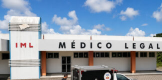HOMEM É ENCONTRADO MORTO EM IGARAPÉ APÓS AGRESSÃO NA ZONA OESTE DE MANAUS Homem encontrado morto em igarapé na zona Oeste de Manaus.
