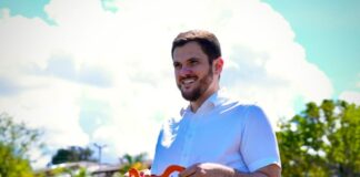Prefeito Renato Junior aposta em tecnologia e reforça limpeza urbana com robôs de roçagem em Manaus