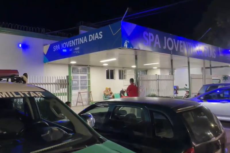 Polícia Civil investiga ataque a tiros que deixou homem morto no bairro Compensa, em Manaus.