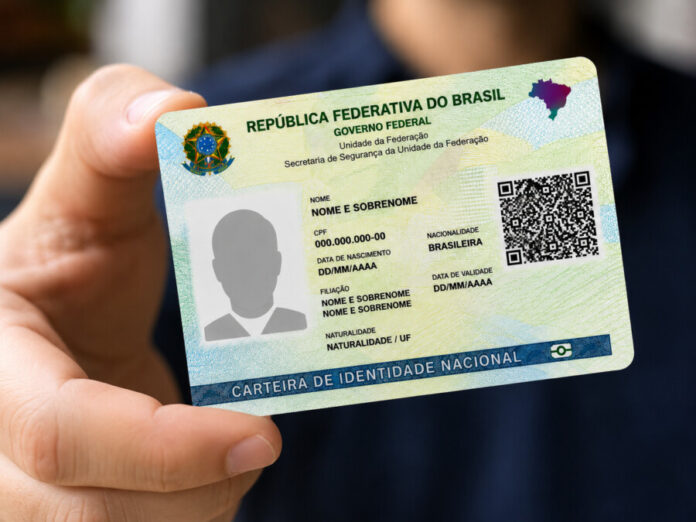 Treinamento para emissão da CIN em Manaus. Treinamento para emissão da CIN em cartórios de Manaus.