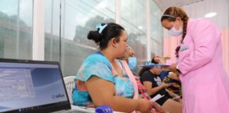 Prefeitura de Manaus amplia acesso à saúde feminina com nova base da Unidade Móvel na zona rural