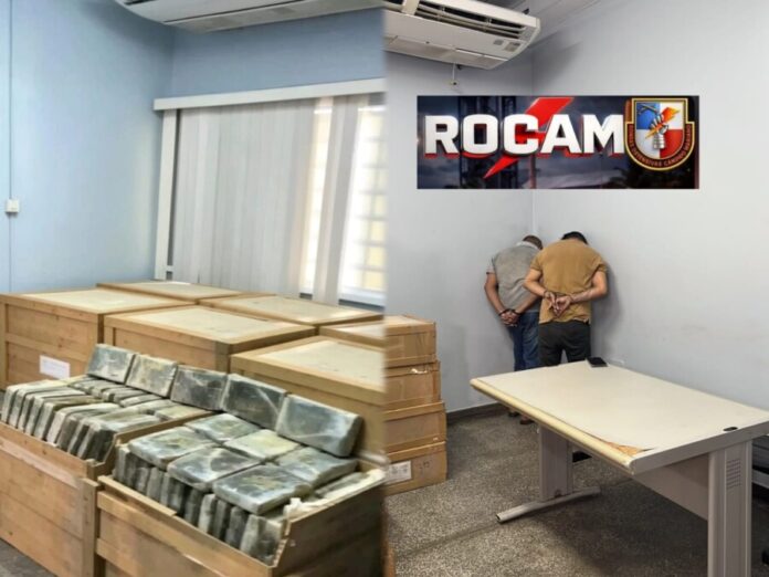 Rocam apreende quase uma tonelada de drogas na AM-010. Policiais da Rocam apreendem quase uma tonelada de drogas em van na rodovia AM-010.