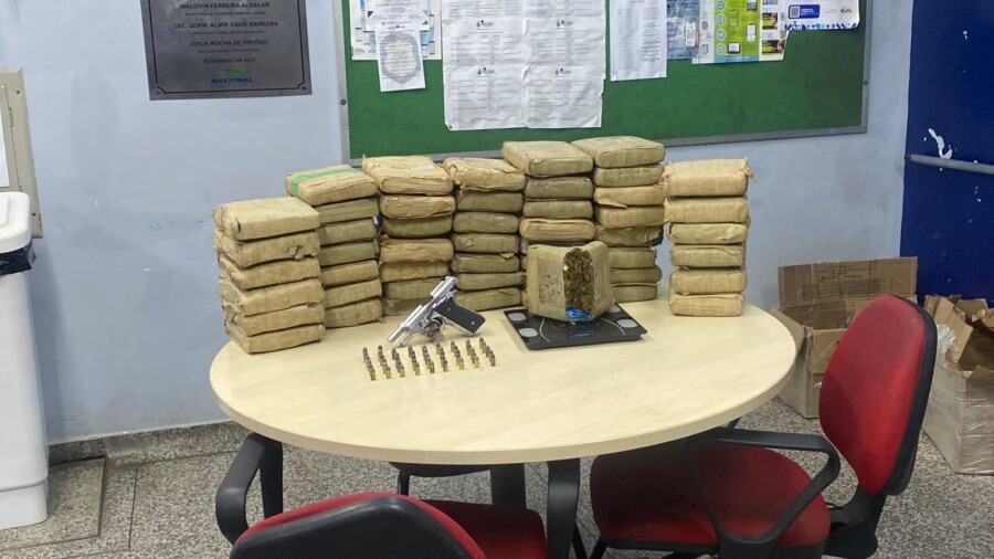 Material apreendido pela Rocam durante operação no bairro da Paz, em Manaus.