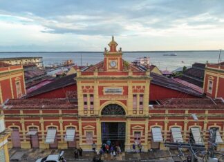 Prefeitura de Manaus celebra 143 anos do mercado Adolpho Lisboa com programação que fortalece turismo, cultura e economia da capital