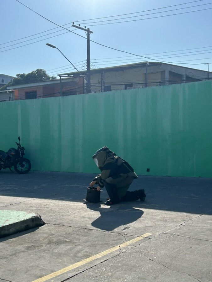 Artefato explosivo em escola de Manaus mobiliza equipe do MARTE.