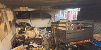 Falha na rede elétrica causa incêndio em casa no Santo Antônio