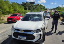 Gari é atropelado após colisão entre carros na Avenida das Torres