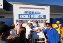 Eduardo Braga entrega obras e anuncia novos investimentos para Coari