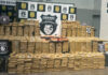 Polícia apreende 700kg de skunk e arsenal escondidos no Rio Negro