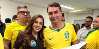 Débora Menezes representa o Amazonas na terceira edição do Seminário Nacional de Comunicação do PL, no Rio de Janeiro, organizado por Flávio Bolsonaro