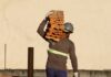 Construção civil do AM entra em greve após impasse salarial